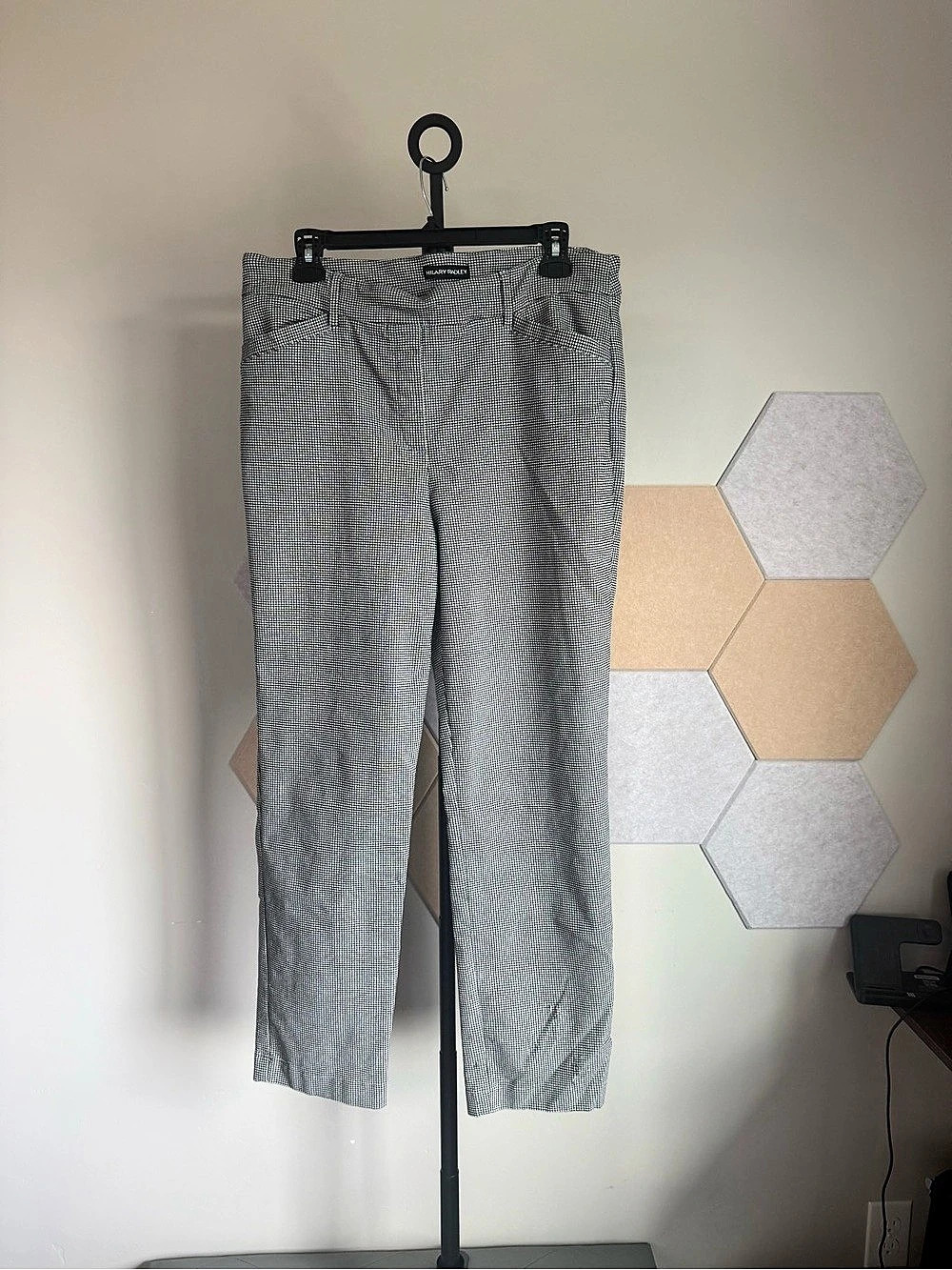 Hilary Radley Grey Houndstooth Pull-On Tummy Control Skinny Pant Skinny Pants